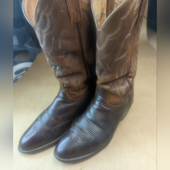 Lucchese Boots men's size 9EE brown leather Classic Western cowboy boots - Picture 1 of 13